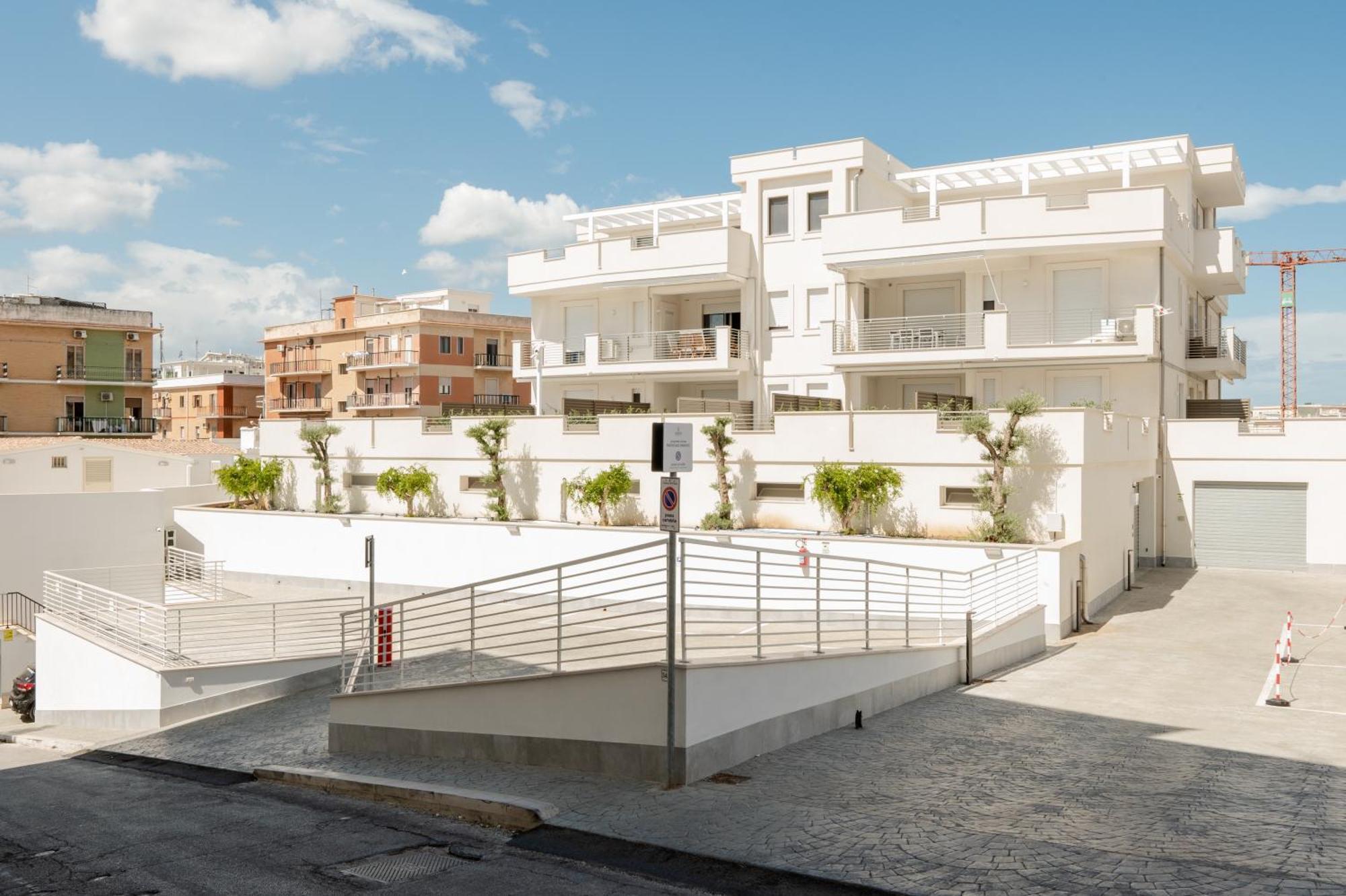 Agora Vieste Rooms & Apartments ภายนอก รูปภาพ