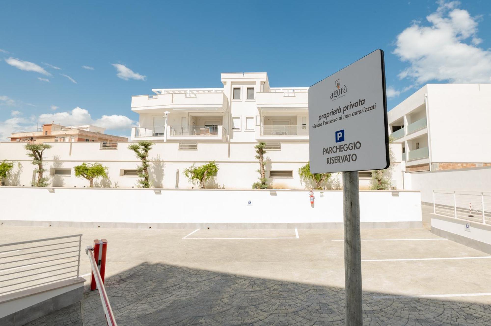 Agora Vieste Rooms & Apartments ภายนอก รูปภาพ