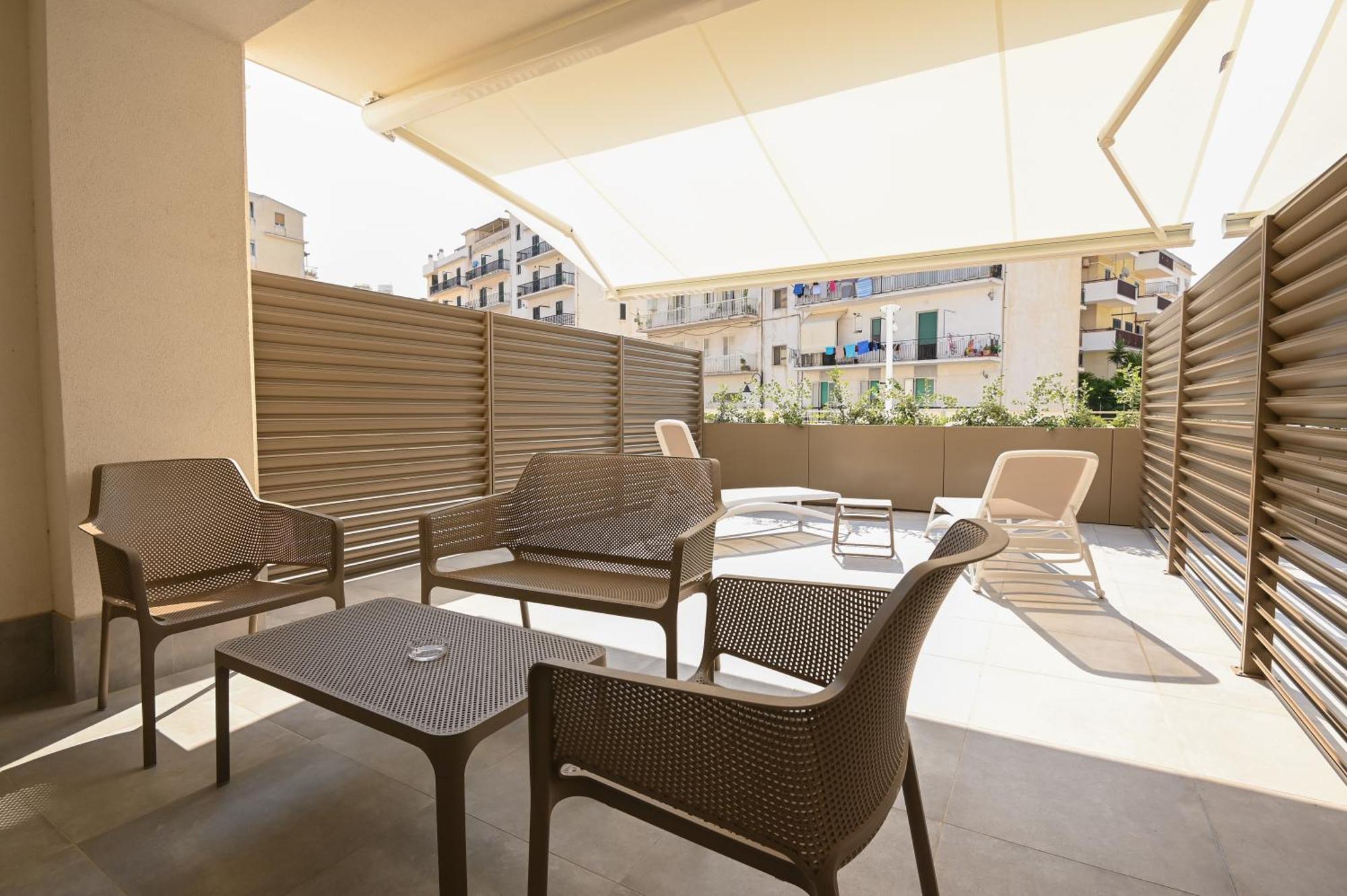 Agora Vieste Rooms & Apartments ภายนอก รูปภาพ